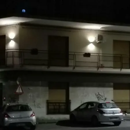 Cataniaedintorni 住宿加早餐酒店 卡塔尼亚